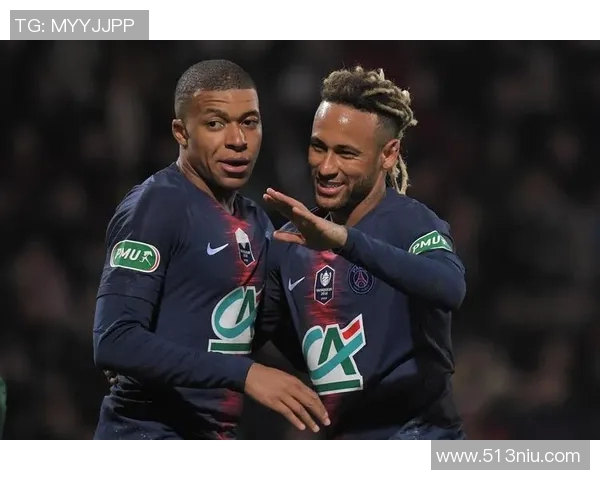 足球明星代言手机的魅力与影响力探讨 足球明星代言手机的魅力与影响力探讨